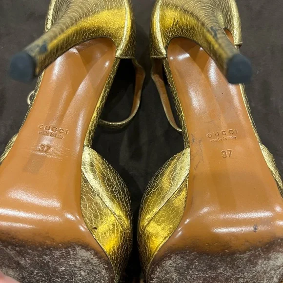 Gucci Gold Lamé platform sandals - Picture 3 of 8